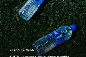 华体会体育官方网站-TA：国际足联更改规定，世界杯期间禁止球迷携带水瓶入场