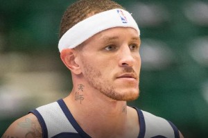 华体会体育官方入口-怎么又进去了？美媒：前NBA后卫德隆特-韦斯特因涉嫌抢劫被捕